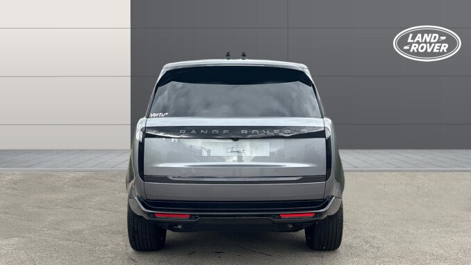 Land Rover Range Rover 3.0 P460e Edition 4dr Auto Estate - Image 6